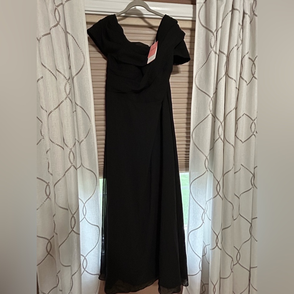 JJs House Classic Black Dress